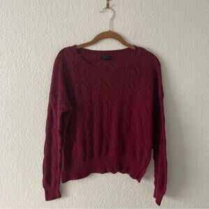 Burgundy Lightweight Sweater Waist Cut Size Medium